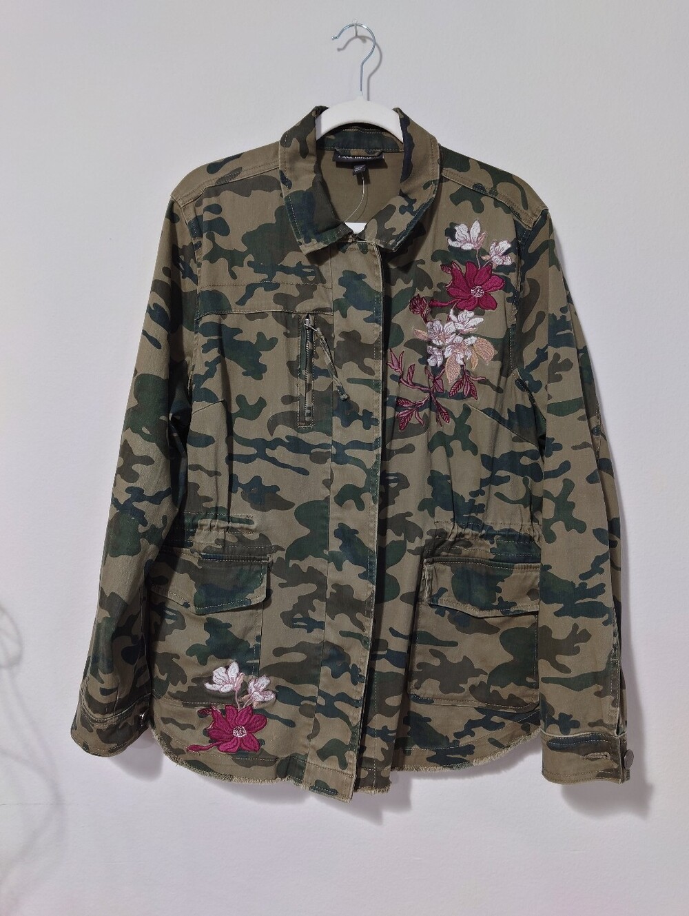 Lane Bryant Embroidered Camo Utility Jacket 14/16 Floral Military Cargo Like New